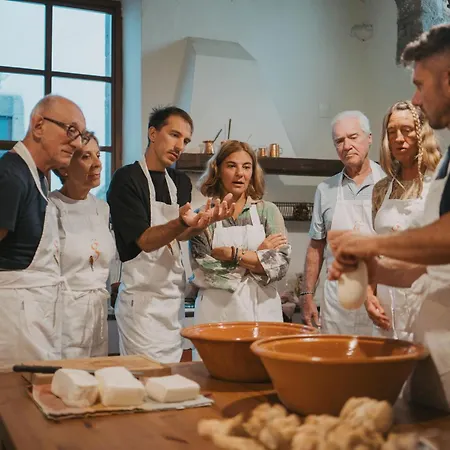 מלון Antica Dimora Del Gruccione, Diffuso 3*